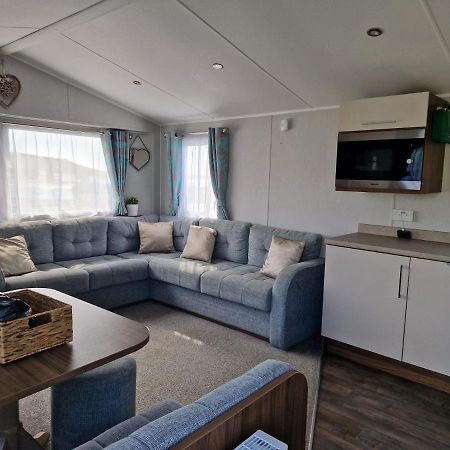 The Fleet Retreat Hotell Wyke Regis Exteriör bild
