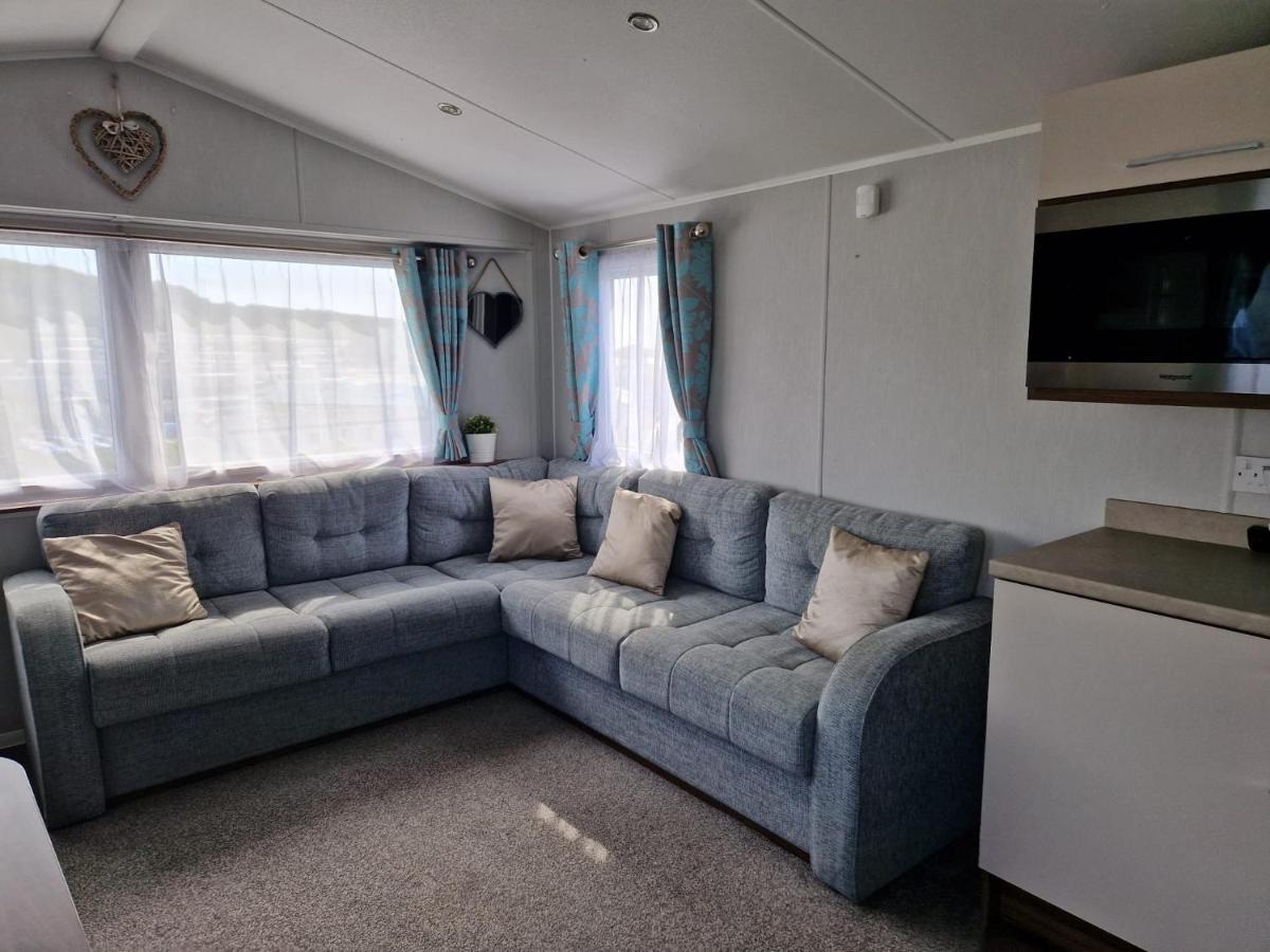 The Fleet Retreat Hotell Wyke Regis Exteriör bild