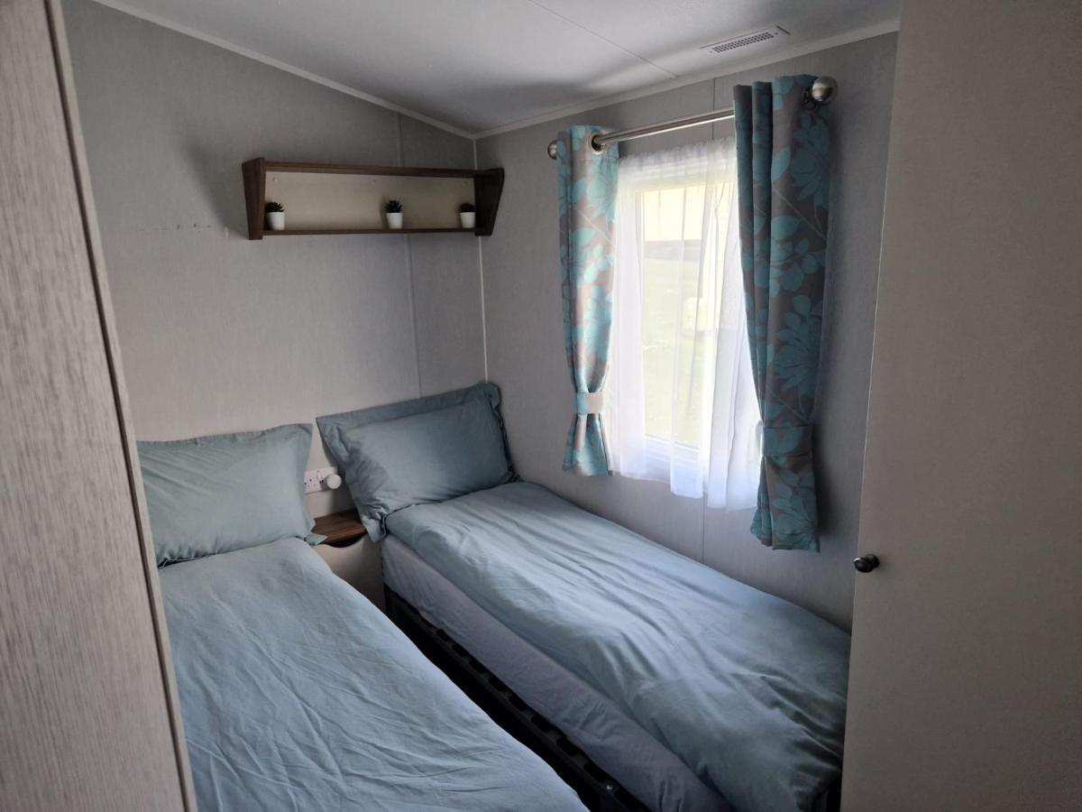 The Fleet Retreat Hotell Wyke Regis Exteriör bild